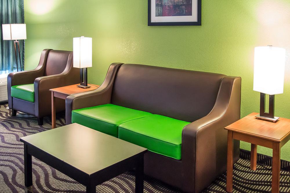 Quality Inn & Suites Hardeeville - Savannah North Bagian luar foto