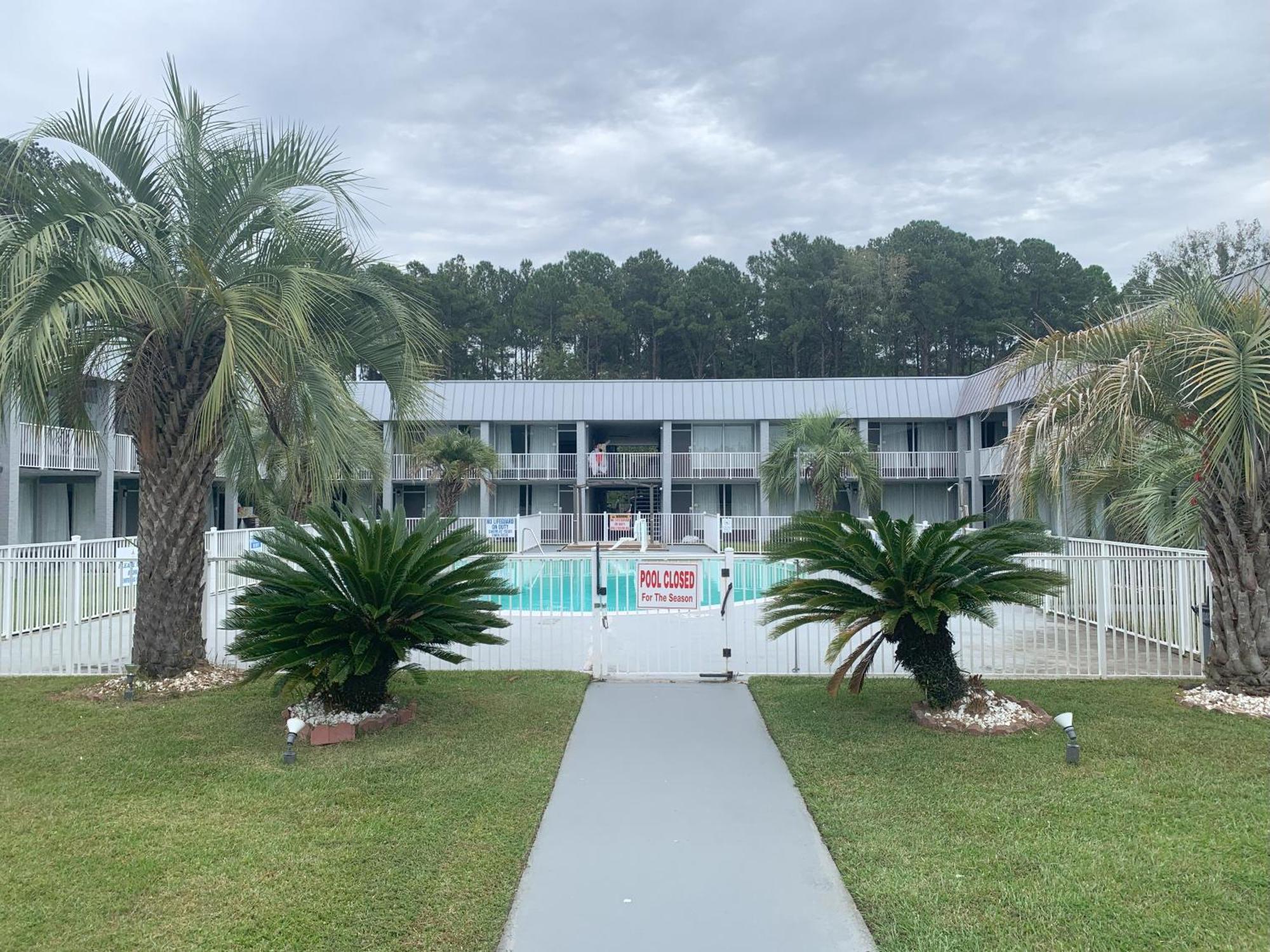 Quality Inn & Suites Hardeeville - Savannah North Bagian luar foto