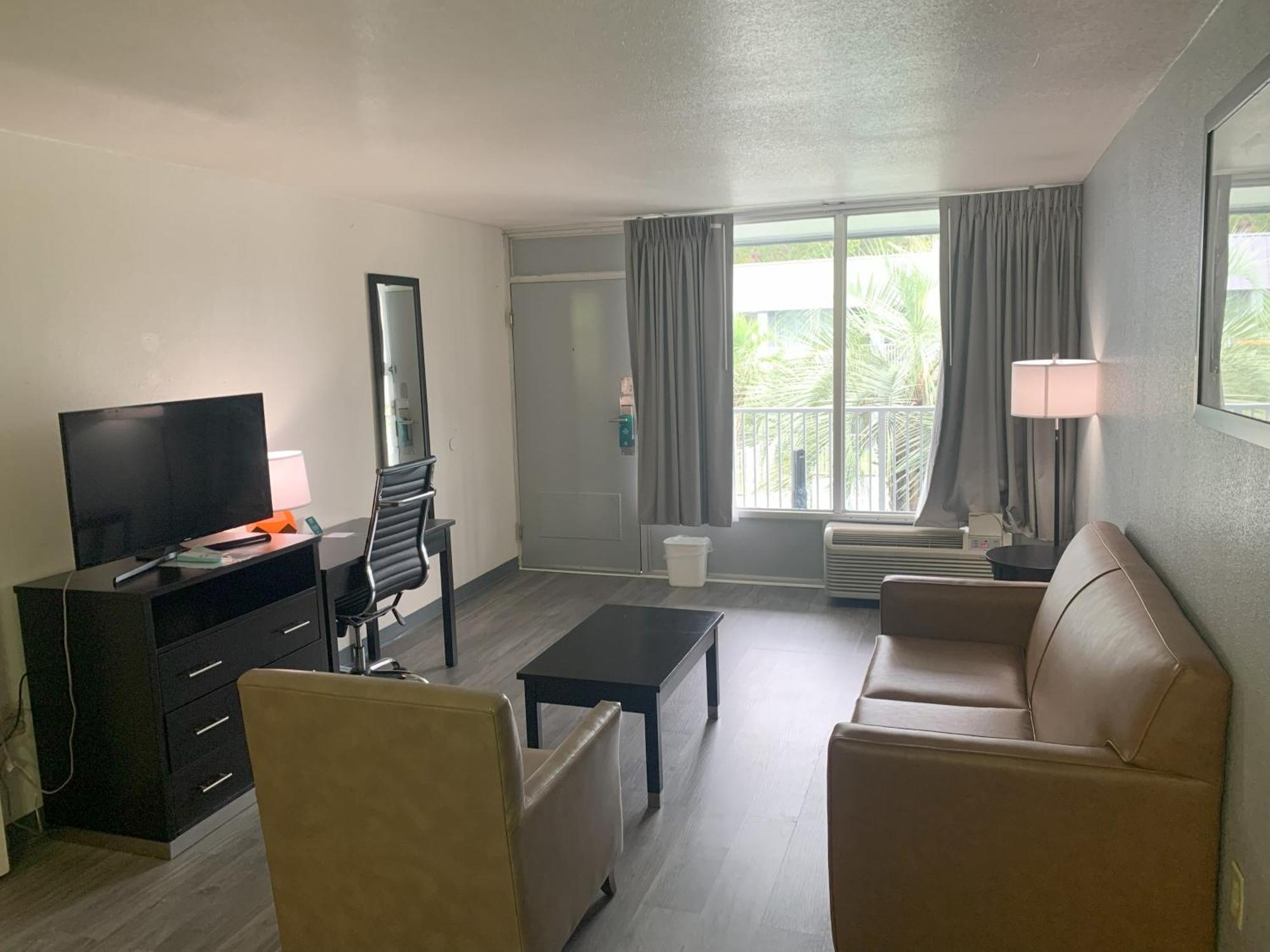 Quality Inn & Suites Hardeeville - Savannah North Bagian luar foto